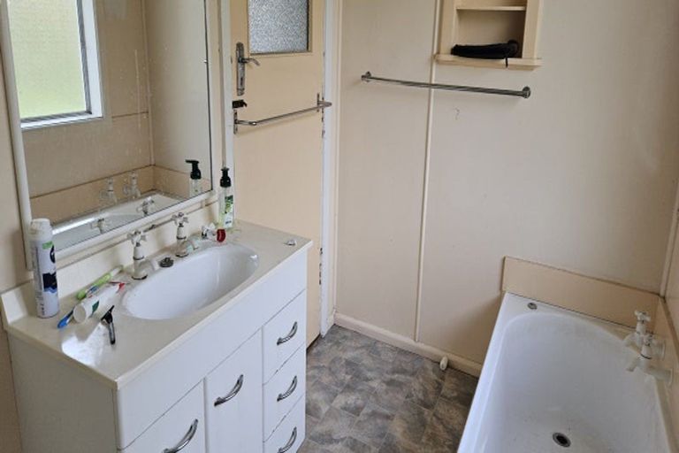 Photo of property in 420 Dunrobin Road, Fuchsia Creek, Oamaru, 9491