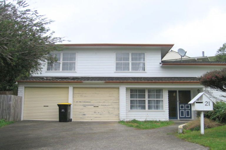Photo of property in 21 Rajkot Terrace, Broadmeadows, Wellington, 6035