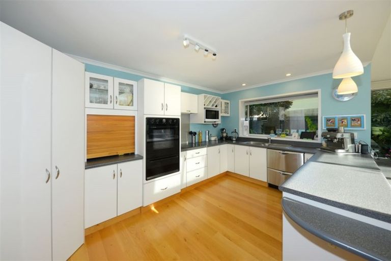 Photo of property in 12 Pasadena Place, Harewood, Christchurch, 8051