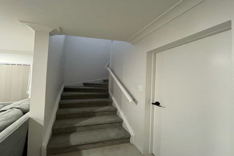 Photo of property in 5a Cosy Place, Howick, Auckland, 2014