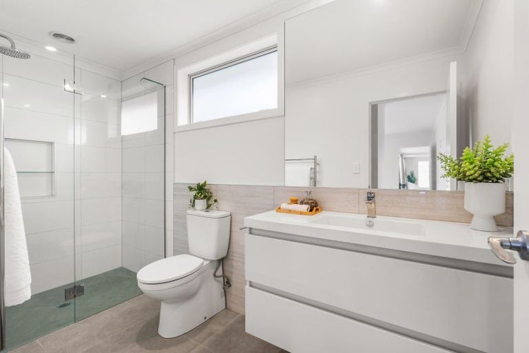 Photo of property in 1 Ohau Crescent, Tikipunga, Whangarei, 0112