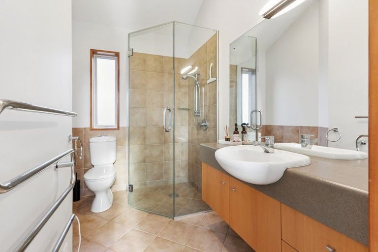 Photo of property in 15 Sissinghurst Court, Bethlehem, Tauranga, 3110