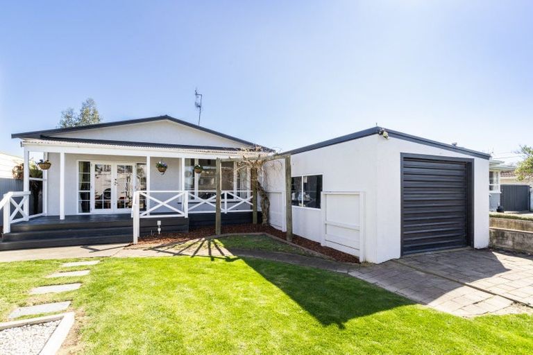 Photo of property in 108 Frimley Avenue, Frimley, Hastings, 4120