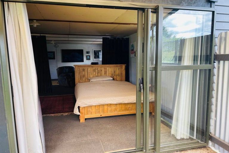 Photo of property in 5 Meta Street, Takapau, 4203