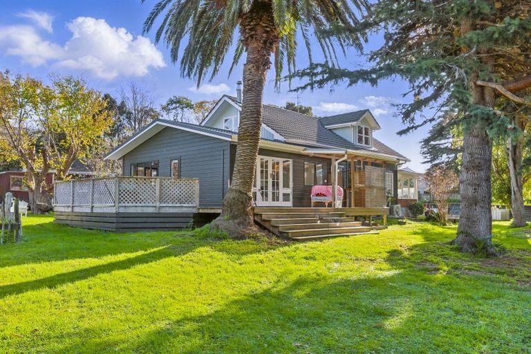 Photo of property in 160 Matai Road, Raumati Beach, Paraparaumu, 5032