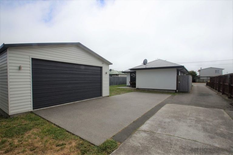 Photo of property in 192 Breezes Road, Aranui, Christchurch, 8061