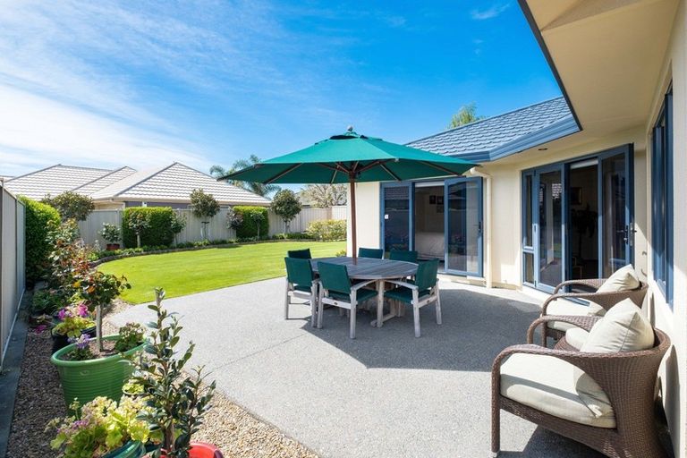 Photo of property in 15 Russell Robertson Drive, Havelock North, 4130
