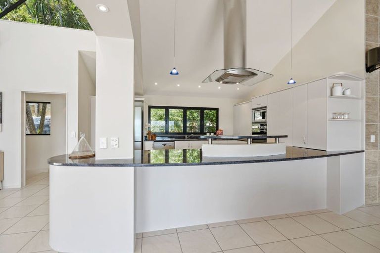 Photo of property in 42 Manganese Point Road, Tamaterau, Whangarei, 0174
