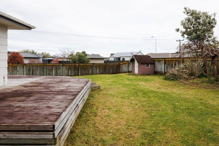 Photo of property in 31 Lydia Place, Kelvin Grove, Palmerston North, 4414