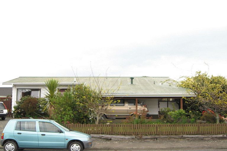 Photo of property in 17 Sovereign Street, The Wood, Nelson, 7010