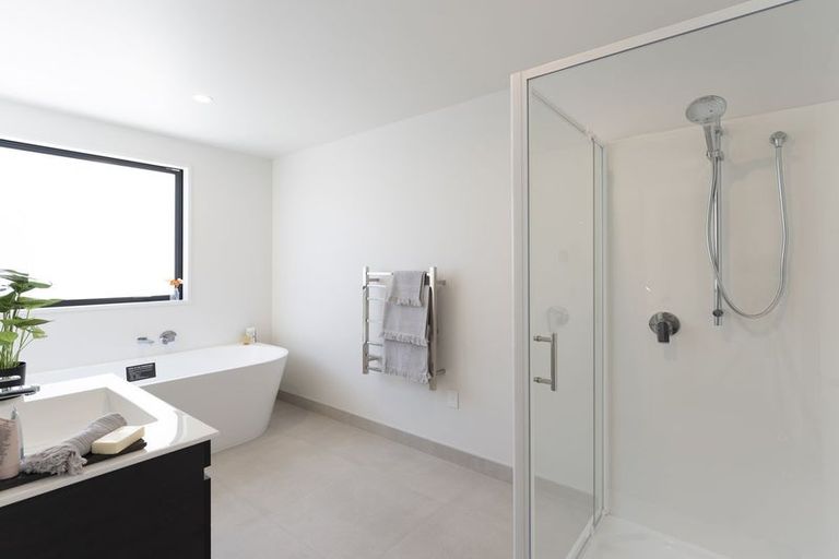 Photo of property in 28 Bastings Street, Kaiapoi, 7630