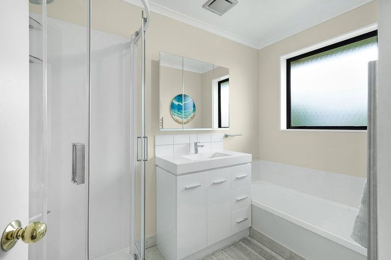 Photo of property in 8 Tuirangi Street, Flagstaff, Hamilton, 3210