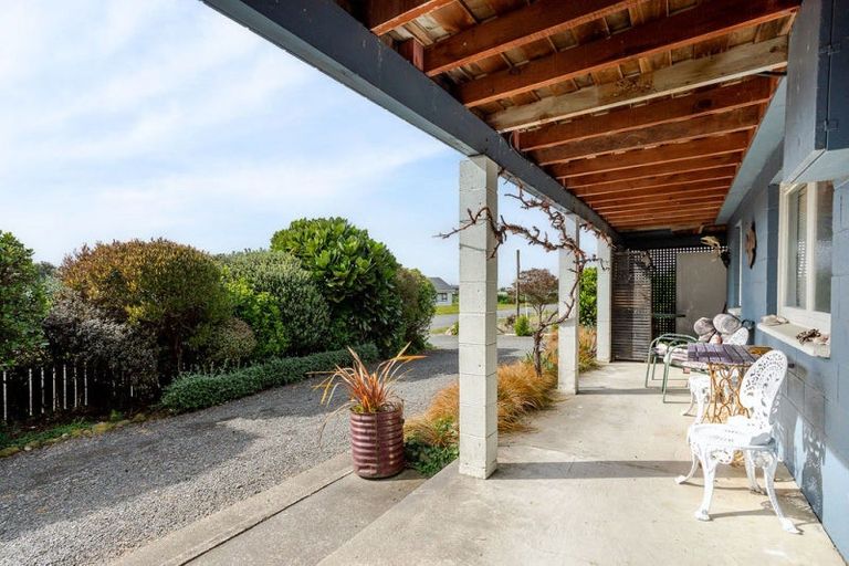 Photo of property in 6 Beach Road, Porangahau, 4293