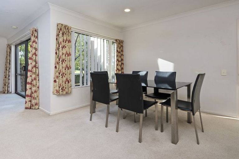 Photo of property in 4a Snave Place, East Tamaki, Auckland, 2013