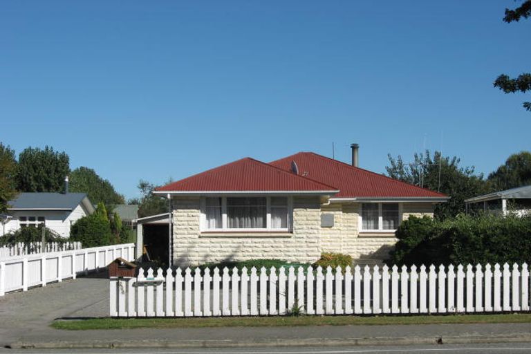 Photo of property in 208 Talbot Street, Geraldine, 7930
