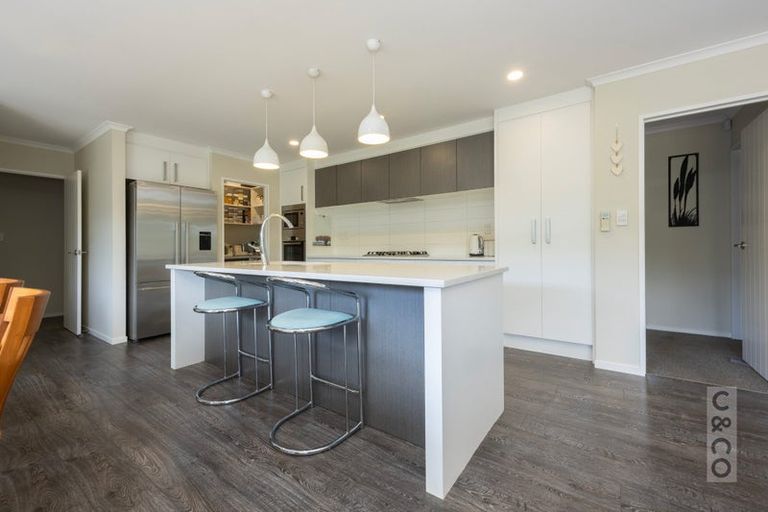 Photo of property in 9 Pohutukawa Parade, Riverhead, 0820