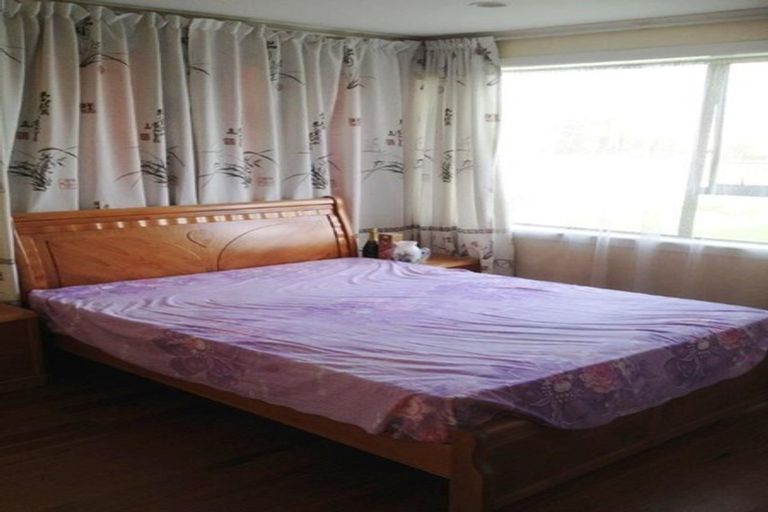 Photo of property in 77 Pakuranga Road, Pakuranga, Auckland, 2010