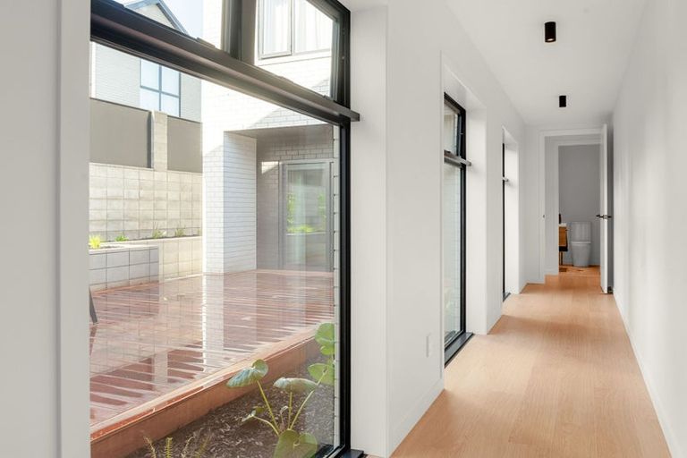 Photo of property in 33 Kauri Point Drive, Rototuna North, Hamilton, 3210