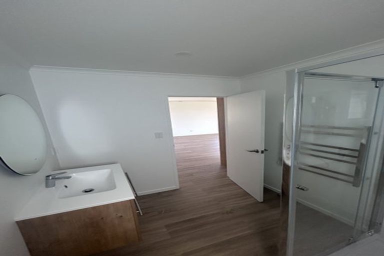 Photo of property in 1268 East Coast Road, Redvale, Albany, 0794