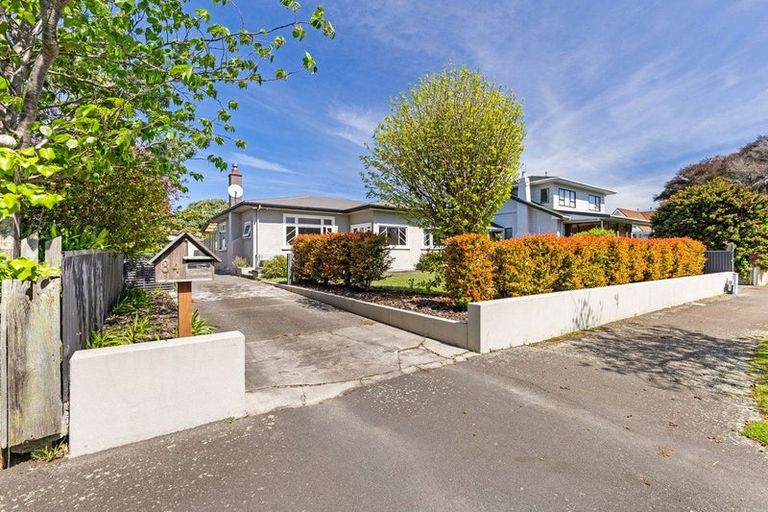 Photo of property in 84 Rongopai Street, Palmerston North, 4414