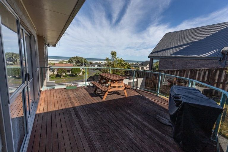 Photo of property in 15 Nolan Crescent, Karoro, Greymouth, 7805