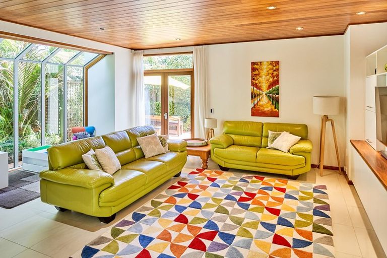 Photo of property in 5 Ngaio Street, Eastbourne, Lower Hutt, 5013