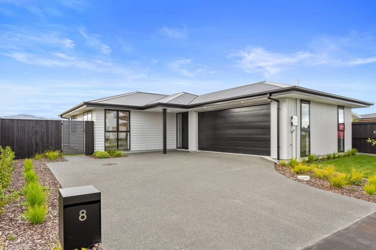 Photo of property in 8 Matai Springs Drive, Halswell, Christchurch, 8025