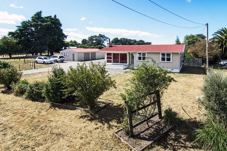 Photo of property in 3394 State Highway 2, Clareville, Carterton, 5713
