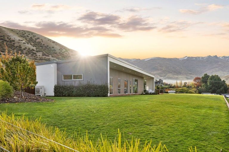 Photo of property in 6 Mallett Lane, Lowburn, Cromwell, 9384