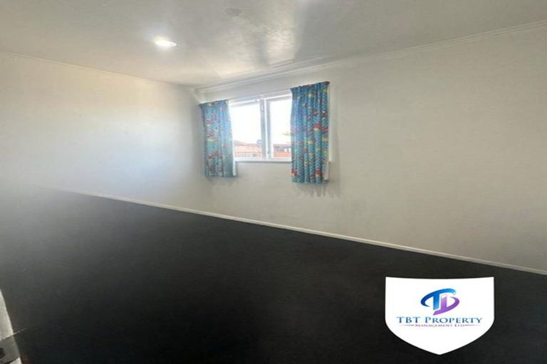 Photo of property in 45 Cargill Street, Papakura, 2110