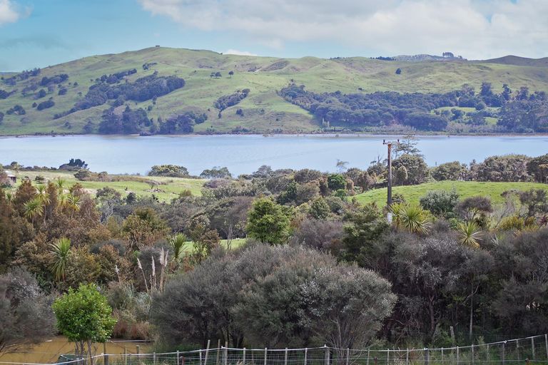 Photo of property in 173 Rangiora Road, Kaiwaka, 0573