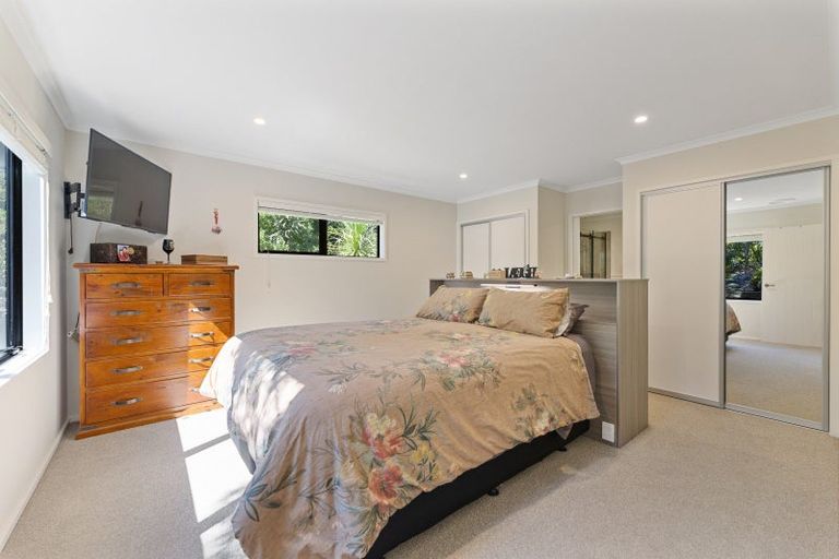 Photo of property in 68 Parawera Drive, Acacia Bay, Taupo, 3330