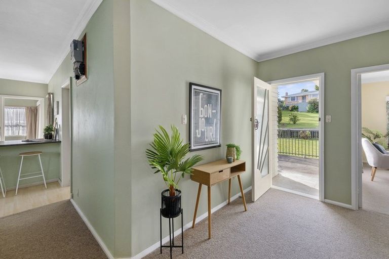 Photo of property in 19 Read Street, Levin, 5510