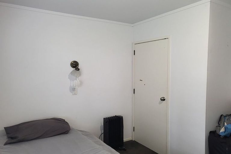 Photo of property in 154 Everglade Drive, Totara Heights, Auckland, 2105