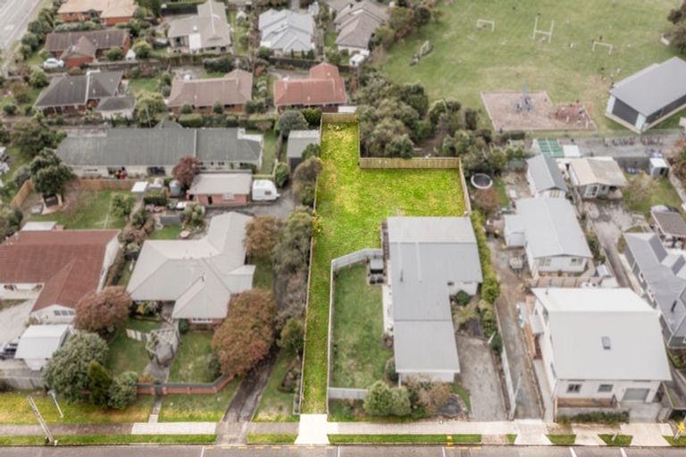 Photo of property in 11 Rimu Street, Waikanae, 5036