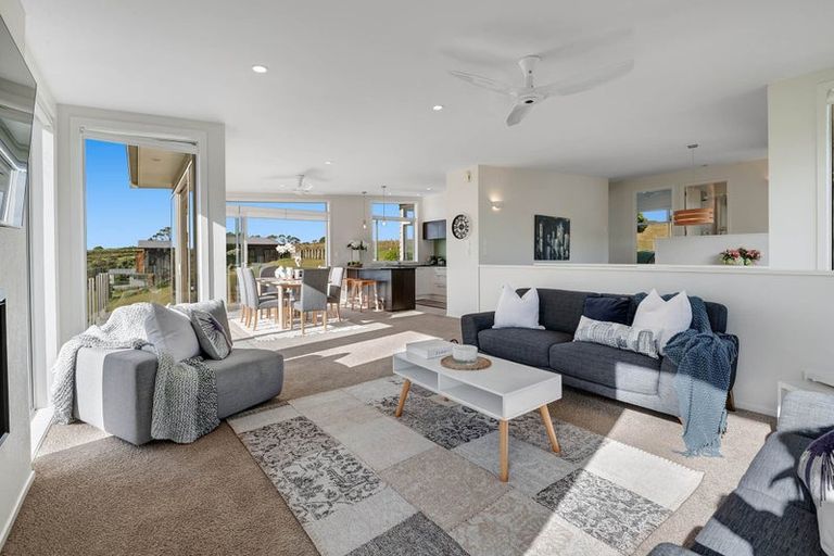 Photo of property in 24 Albro Lane, Algies Bay, Warkworth, 0920