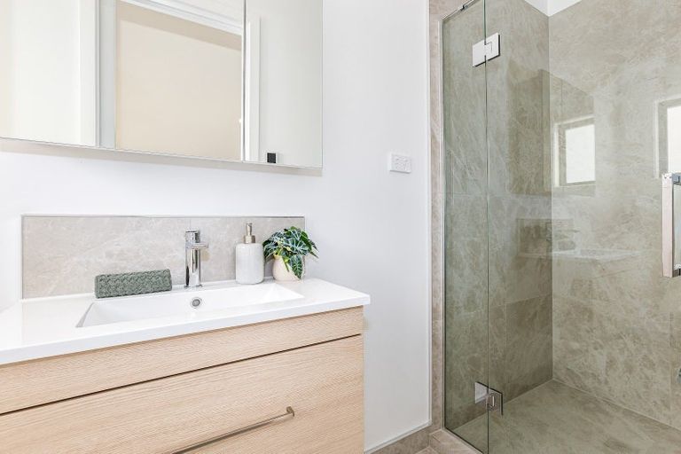 Photo of property in 10/323 Riverside Drive, Waterloo, Lower Hutt, 5011