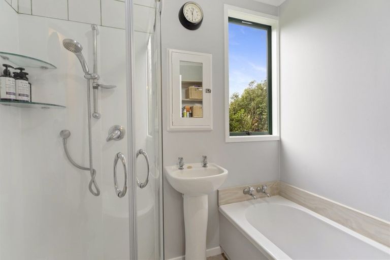 Photo of property in 79 Laward Road, Shannon, Palmerston North, 4474