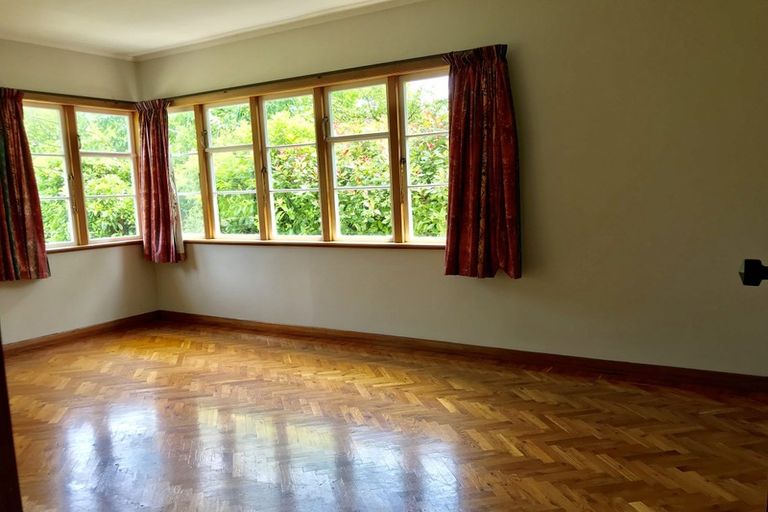 Photo of property in 20 Fraser Avenue, Johnsonville, Wellington, 6037