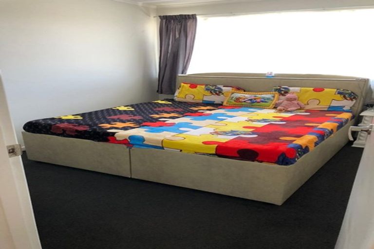 Photo of property in 22 Hyde Street, Manurewa East, Auckland, 2102