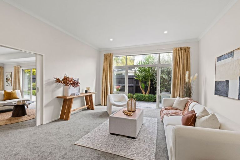 Photo of property in 15a Westburn Terrace, Burnside, Christchurch, 8041