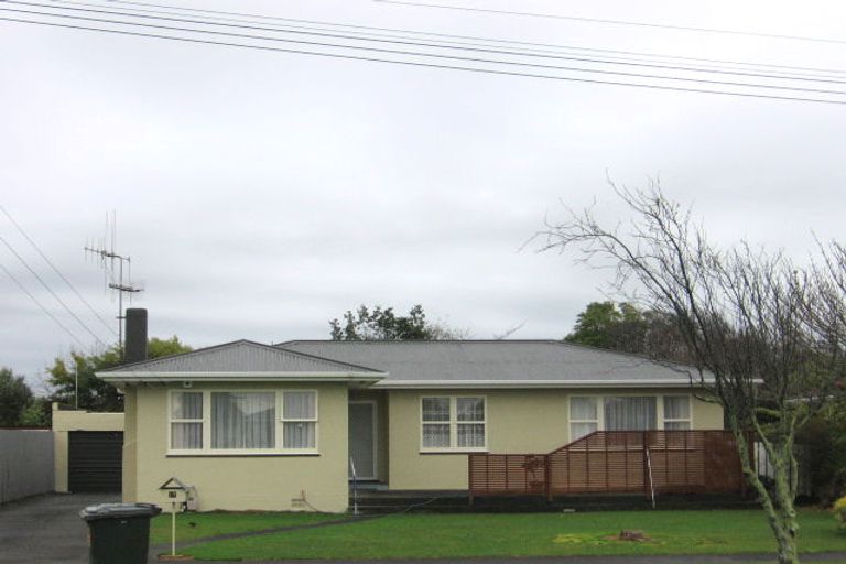Photo of property in 17 Tasman Street, Levin, 5510