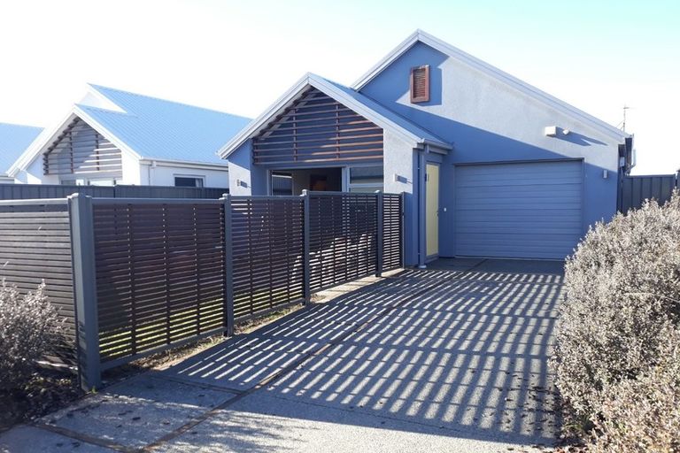 Photo of property in 75 Caulfield Avenue, Halswell, Christchurch, 8025