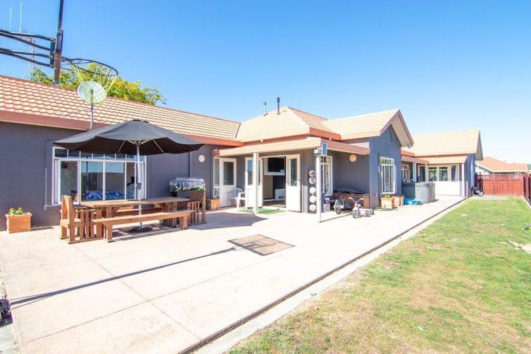 Photo of property in 38 Leander Place, Milson, Palmerston North, 4414