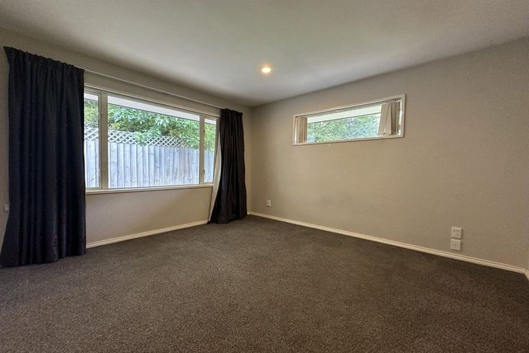 Photo of property in 7a Westburn Terrace, Burnside, Christchurch, 8041