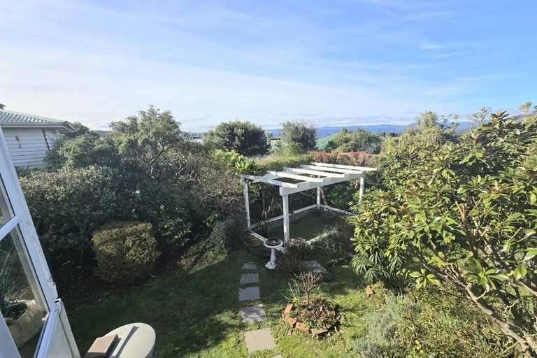 Photo of property in 8 Raumati Terrace, Khandallah, Wellington, 6035