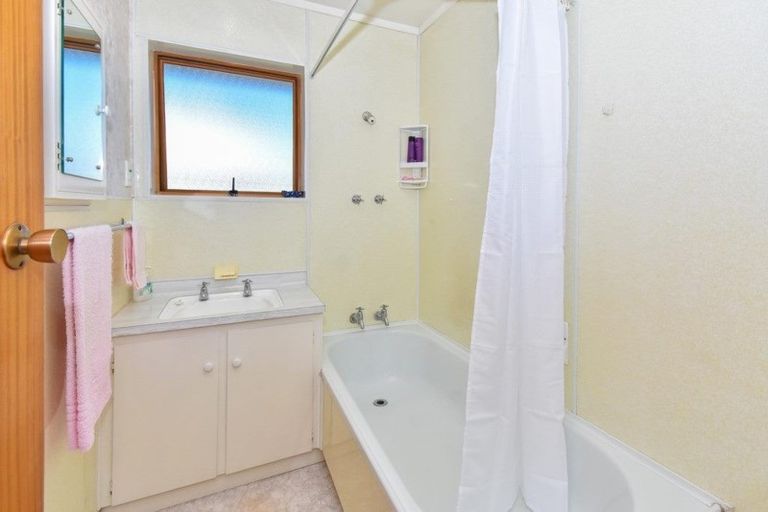 Photo of property in 3/96 Fitzroy Street, Papatoetoe, Auckland, 2104