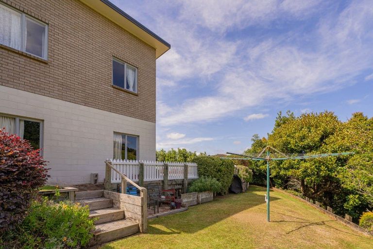 Photo of property in 16 Ohuka Place, Whitianga, 3510