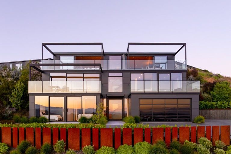 Photo of property in 21 Talisman Heights, Kaiteriteri, Motueka, 7197