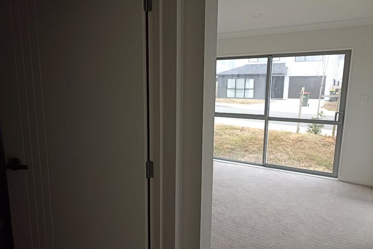 Photo of property in 51 Umu Place, Mangere, Auckland, 2022